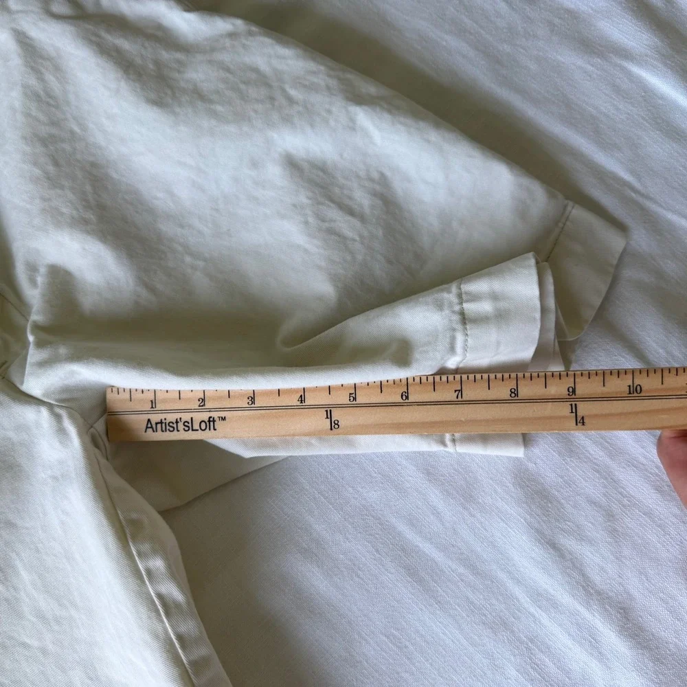 Polo Ralph Lauren Classic Fit 9 Inch Chino Shorts Cream Bleached 32